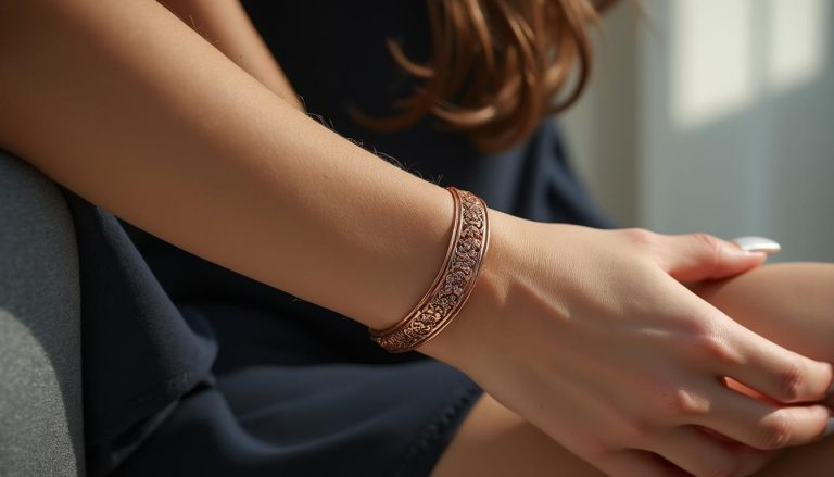 découvrez les avantages d'un bracelet en cuivre pour femme, alliant bienfaits pour la santé et style élégant. adoptez un accessoire tendance et naturel.